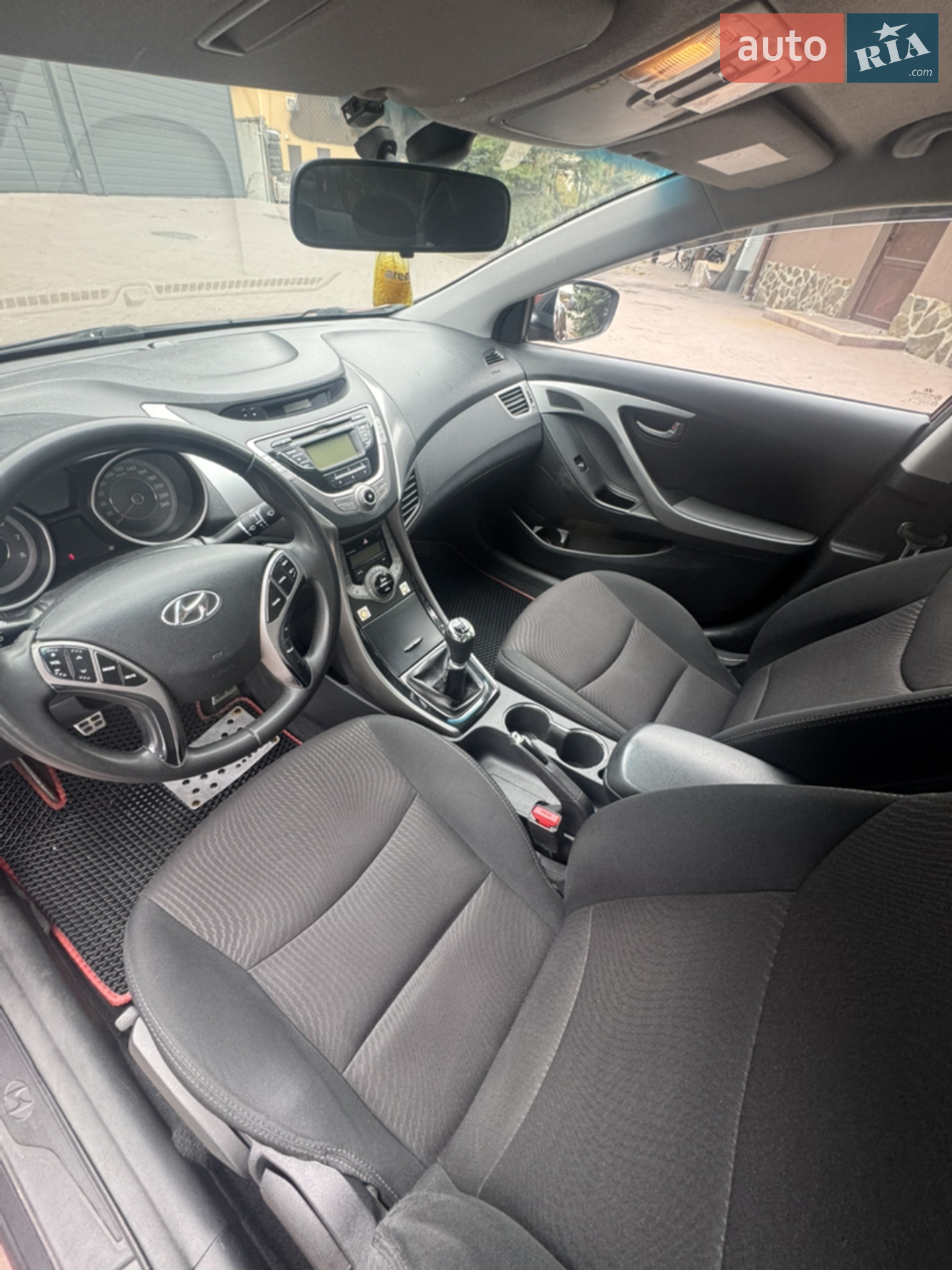 2012 Hyundai Elantra - мініатюра 12