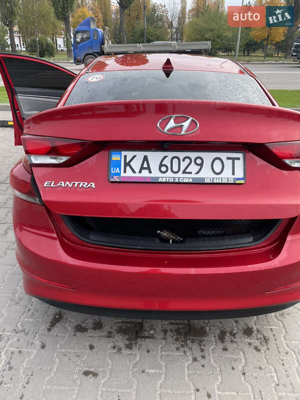 Седан Hyundai Elantra 2018 в Киеве фото 5 Седан Hyundai Elantra 2018 в Киеве