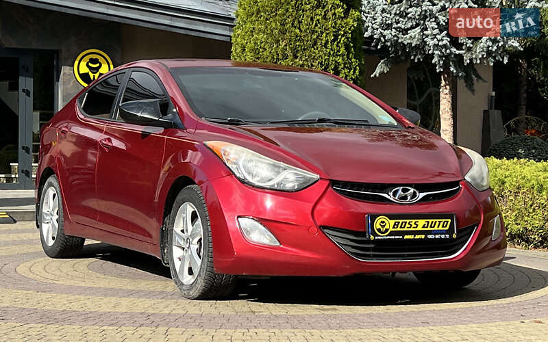 Седан Hyundai Elantra 2013 в 