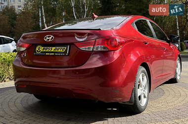 Седан Hyundai Elantra 2013 в 