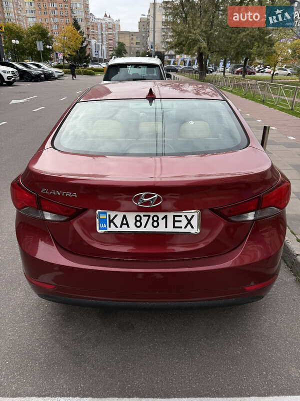 Седан Hyundai Elantra 2014 в Киеве фото 5 Седан Hyundai Elantra 2014 в Киеве