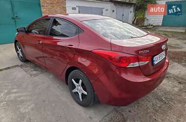 Седан Hyundai Elantra 2011 в 