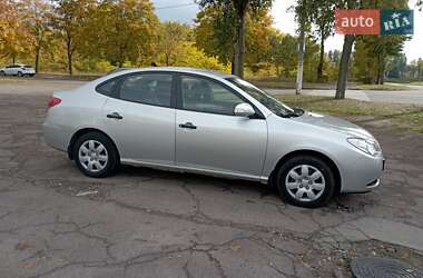 Седан Hyundai Elantra 2010 в 