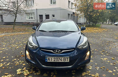 Седан Hyundai Elantra 2015 в 