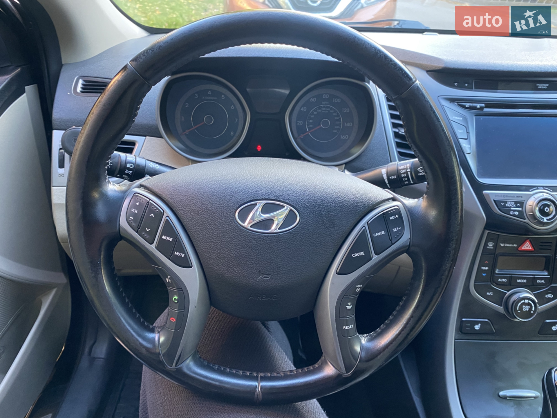2015 Hyundai Elantra - мініатюра 5
