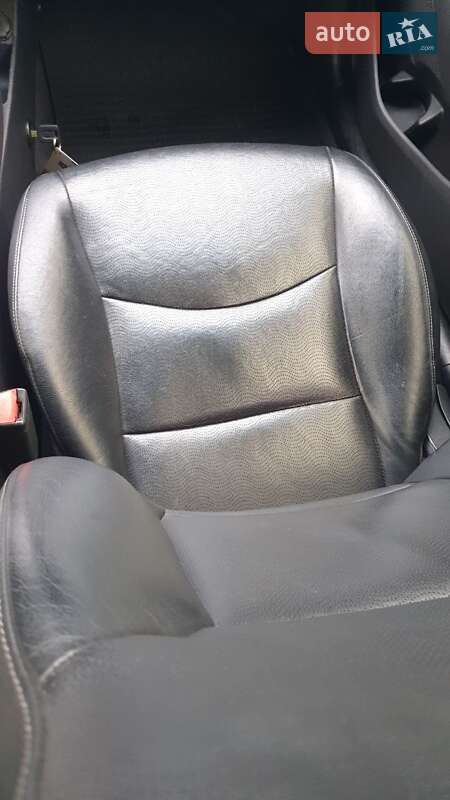 Седан Hyundai Elantra 2013 в Киеве