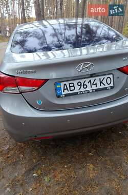 Седан Hyundai Elantra 2012 в 