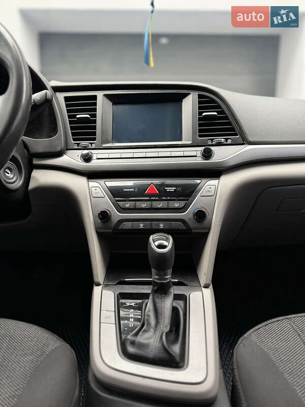 Седан Hyundai Elantra 2017 в Тернополе фото 24 Седан Hyundai Elantra 2017 в Тернополе