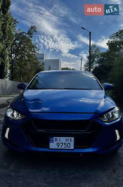 Седан Hyundai Elantra 2016 в Кременчуці