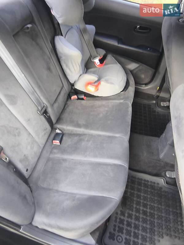 Седан Hyundai Elantra 2008 в Киеве