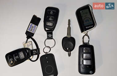 Седан Hyundai Elantra 2008 в  фото 24 Седан Hyundai Elantra 2008 в
