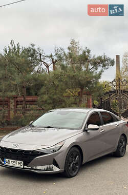 Седан Hyundai Elantra 2021 в 