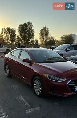 Седан Hyundai Elantra 2016 в 