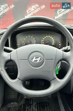 Седан Hyundai Elantra 2004 в  фото 15 Седан Hyundai Elantra 2004 в