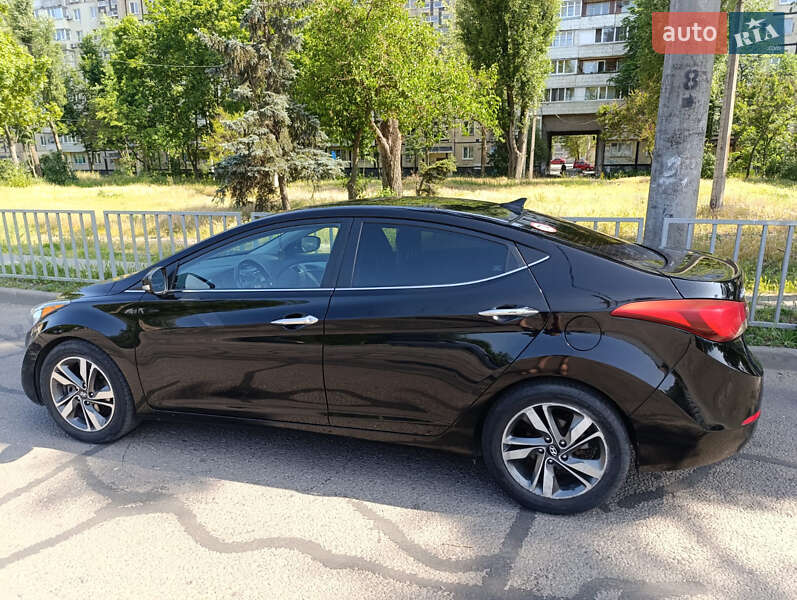 Седан Hyundai Elantra 2014 в Дніпрі