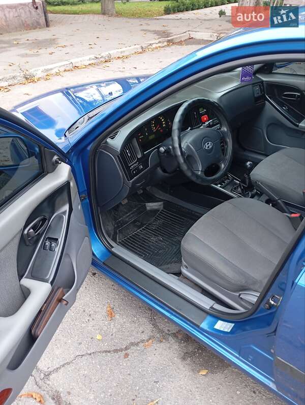 Седан Hyundai Elantra 2004 в Великій Багачці фото 4 Седан Hyundai Elantra 2004 в Великій Багачці