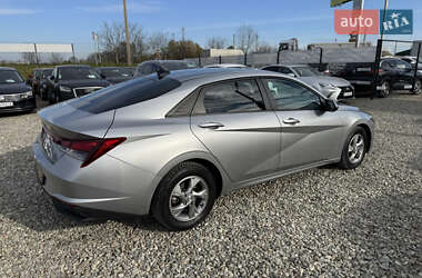 Седан Hyundai Elantra 2020 в 
