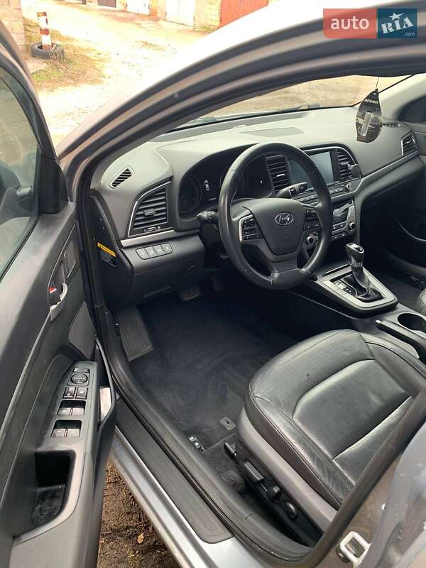Седан Hyundai Elantra 2016 в Глевахе фото 30 Седан Hyundai Elantra 2016 в Глевахе