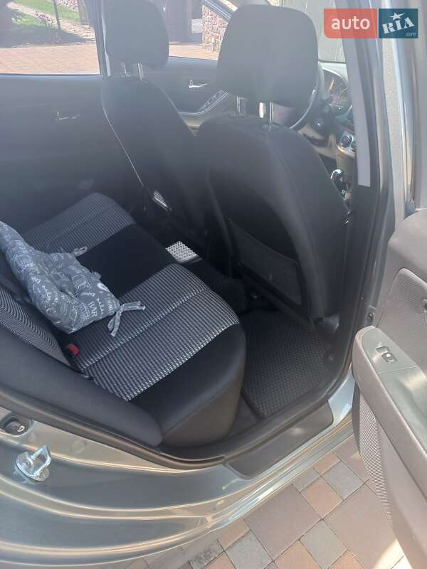 Седан Hyundai Elantra 2010 в Киеве фото 13 Седан Hyundai Elantra 2010 в Киеве