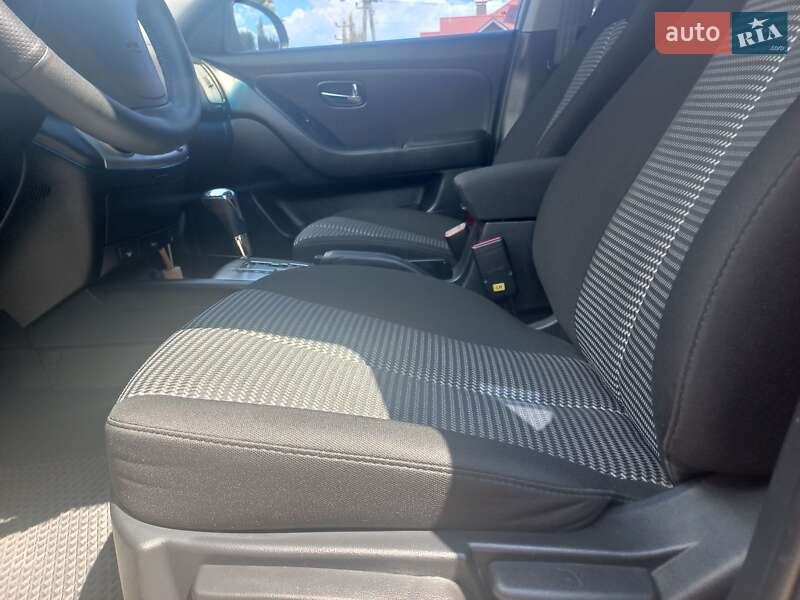 Седан Hyundai Elantra 2010 в Киеве фото 18 Седан Hyundai Elantra 2010 в Киеве