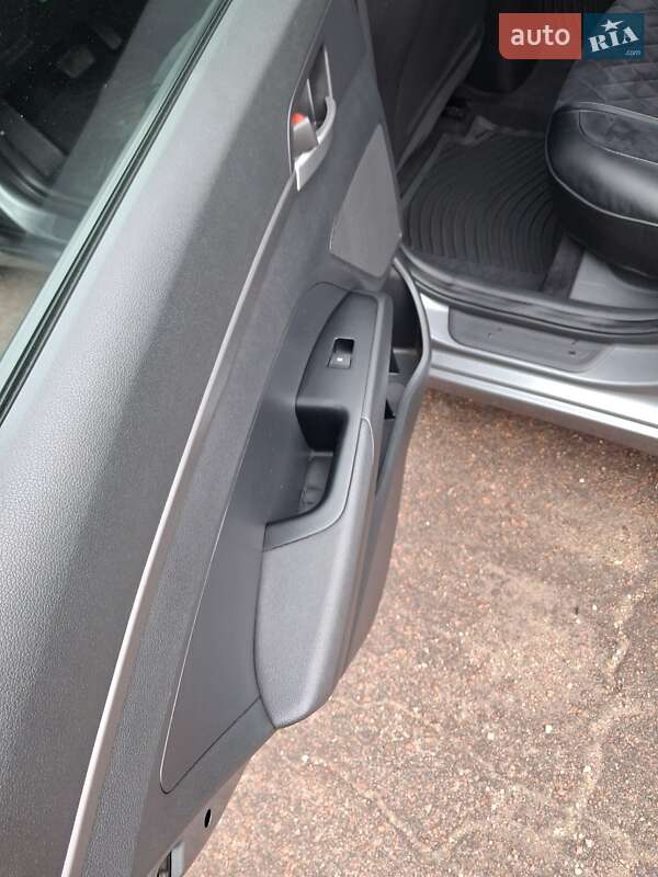 Седан Hyundai Elantra 2017 в Кропивницькому фото 12 Седан Hyundai Elantra 2017 в Кропивницькому