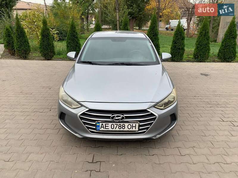 Седан Hyundai Elantra 2016 в Кривом Роге фото 6 Седан Hyundai Elantra 2016 в Кривом Роге