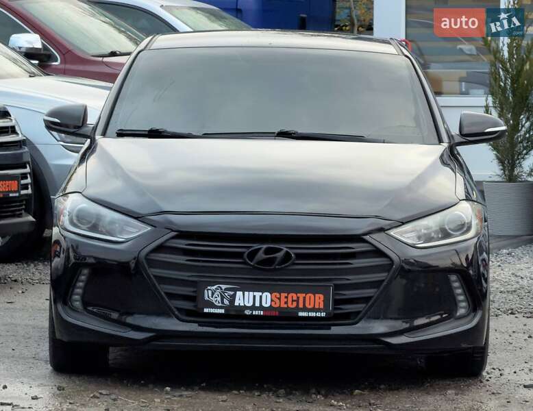 Седан Hyundai Elantra 2016 в Харькове