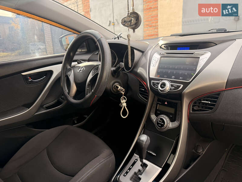 Седан Hyundai Elantra 2012 в Кобеляках фото 10 Седан Hyundai Elantra 2012 в Кобеляках