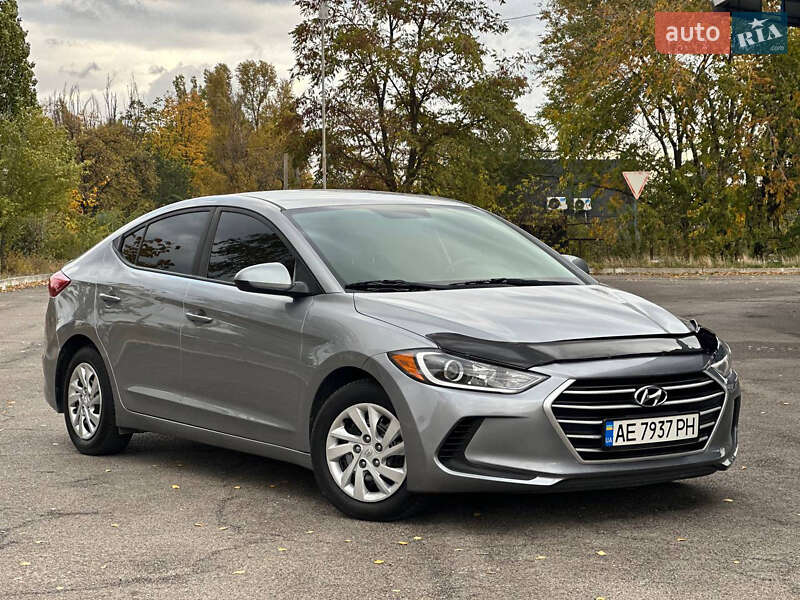 Седан Hyundai Elantra 2017 в Дніпрі фото 3 Седан Hyundai Elantra 2017 в Дніпрі
