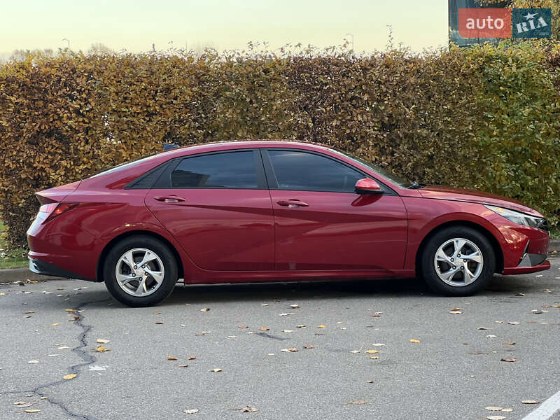 Седан Hyundai Elantra 2021 в Киеве фото 24 Седан Hyundai Elantra 2021 в Киеве