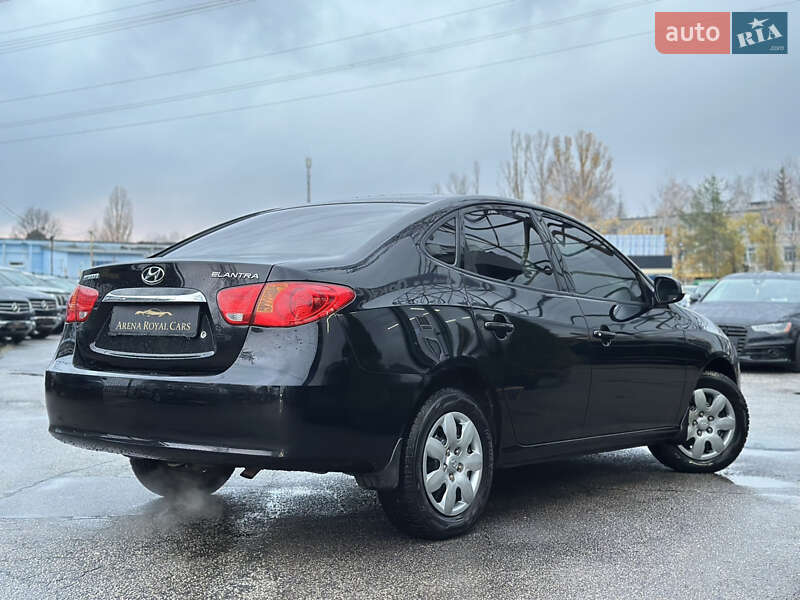 Седан Hyundai Elantra 2011 в Харькове фото 2 Седан Hyundai Elantra 2011 в Харькове