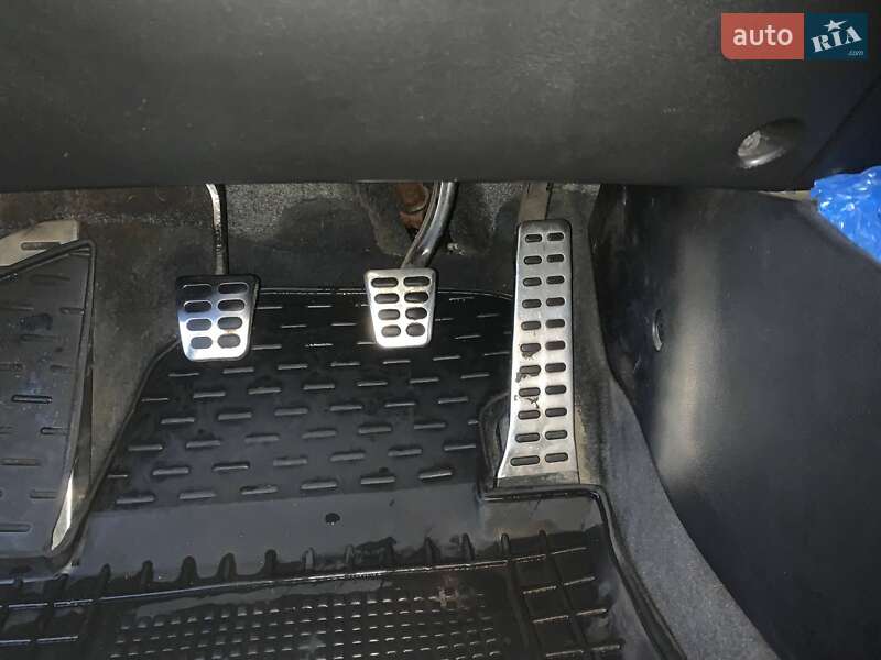 Седан Hyundai Elantra 2013 в Киеве фото 16 Седан Hyundai Elantra 2013 в Киеве