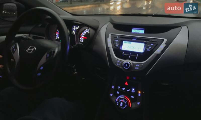 Седан Hyundai Elantra 2013 в Харькове фото 25 Седан Hyundai Elantra 2013 в Харькове