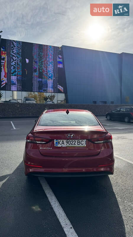 Седан Hyundai Elantra 2016 в Києві фото 5 Седан Hyundai Elantra 2016 в Києві