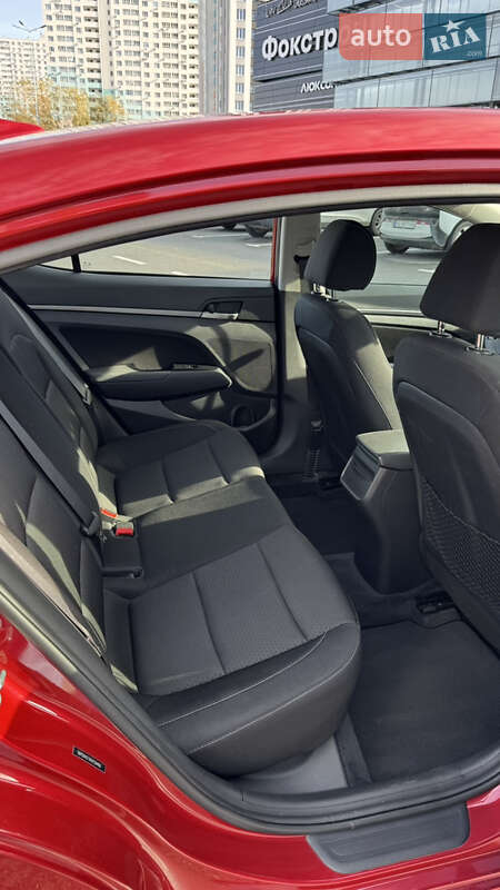 Седан Hyundai Elantra 2016 в Києві фото 22 Седан Hyundai Elantra 2016 в Києві