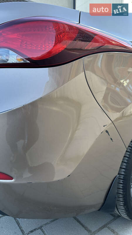 Седан Hyundai Elantra 2014 в Львове фото 8 Седан Hyundai Elantra 2014 в Львове