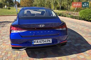 Седан Hyundai Elantra 2021 в Миргороде