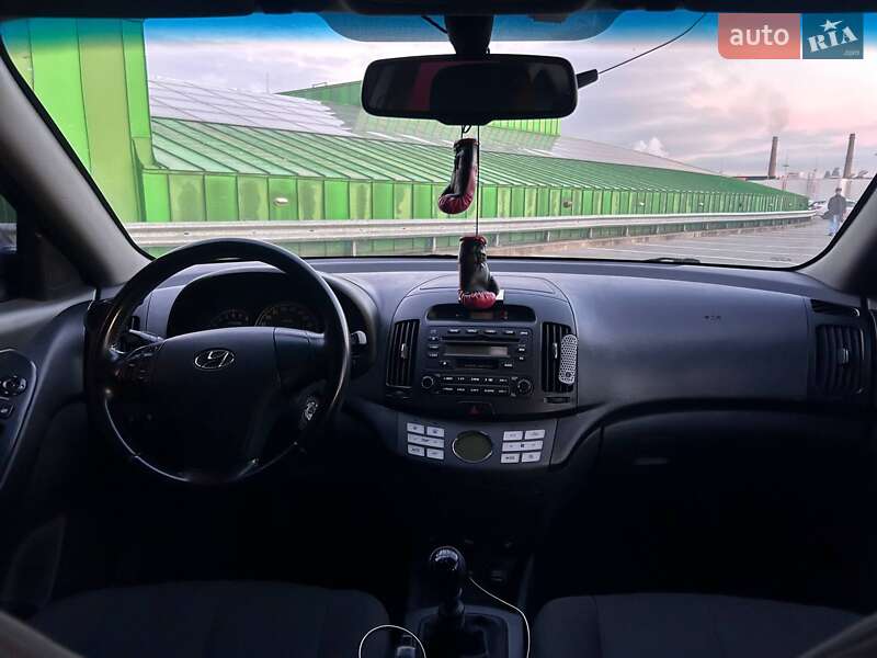 Седан Hyundai Elantra 2008 в Киеве фото 14 Седан Hyundai Elantra 2008 в Киеве