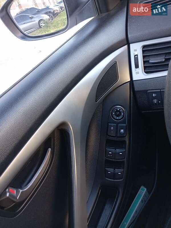 Седан Hyundai Elantra 2012 в Виннице фото 19 Седан Hyundai Elantra 2012 в Виннице