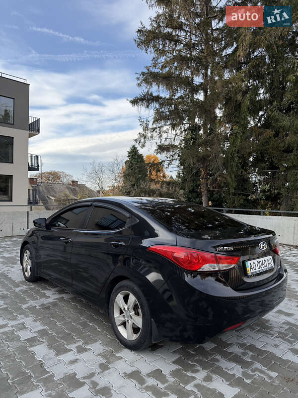 Седан Hyundai Elantra 2012 в Ужгороде фото 7 Седан Hyundai Elantra 2012 в Ужгороде