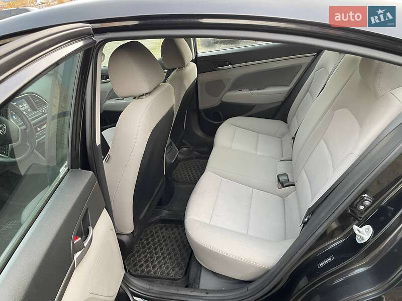 Седан Hyundai Elantra 2018 в Киеве фото 9 Седан Hyundai Elantra 2018 в Киеве