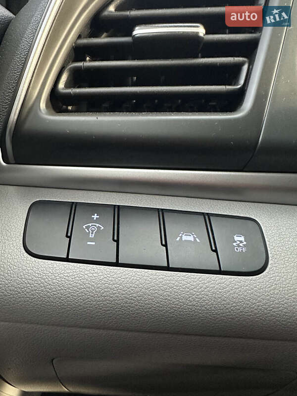 Седан Hyundai Elantra 2020 в Білогородці фото 31 Седан Hyundai Elantra 2020 в Білогородці