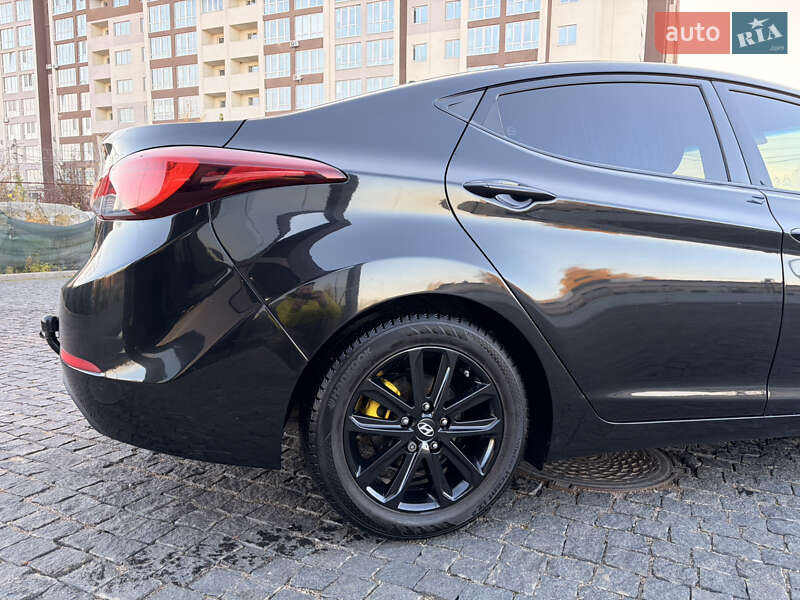 Седан Hyundai Elantra 2014 в Киеве фото 10 Седан Hyundai Elantra 2014 в Киеве