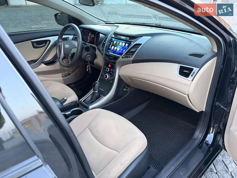 Седан Hyundai Elantra 2014 в Киеве фото 35 Седан Hyundai Elantra 2014 в Киеве