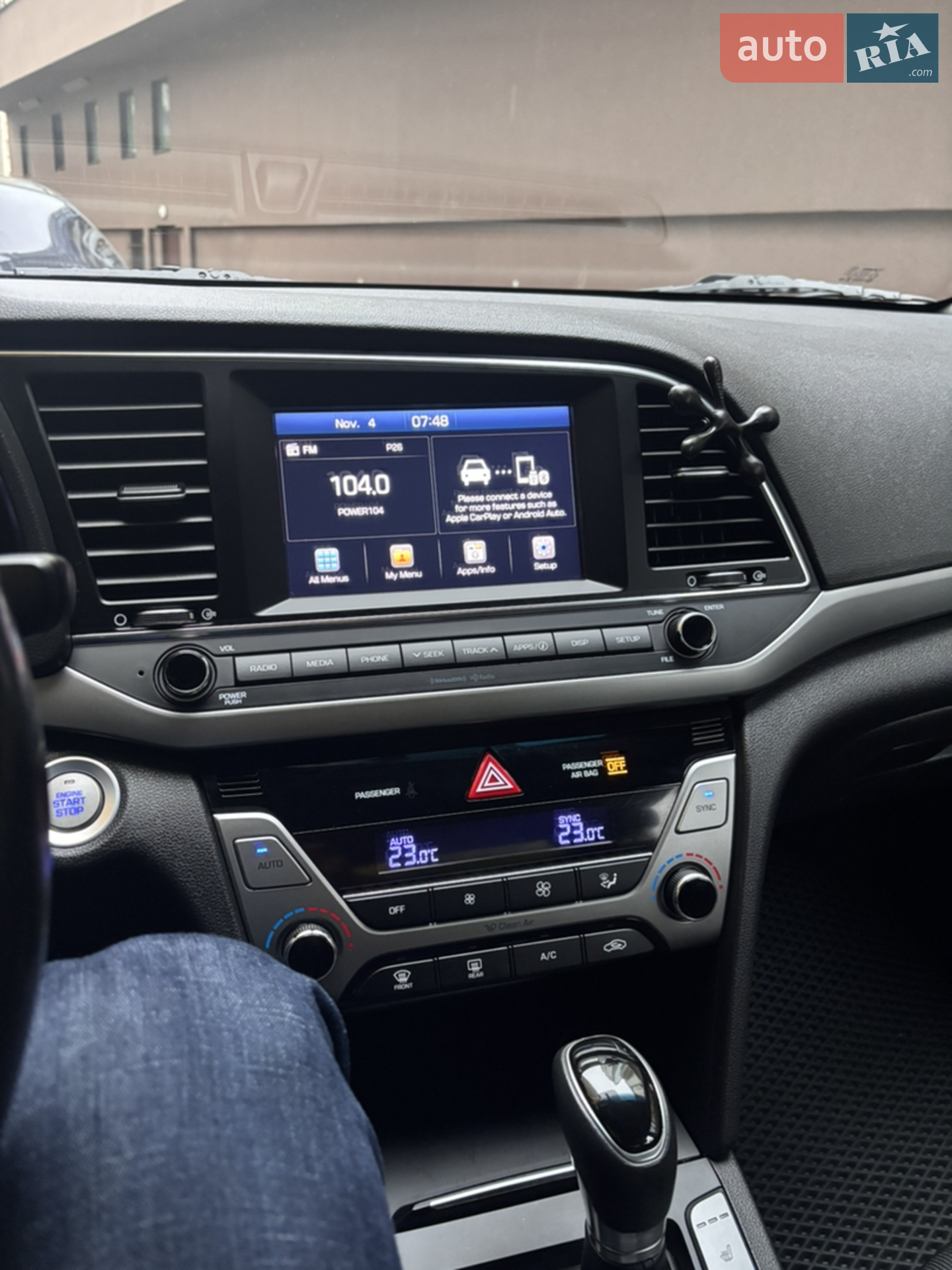 2016 Hyundai Elantra - мініатюра 33