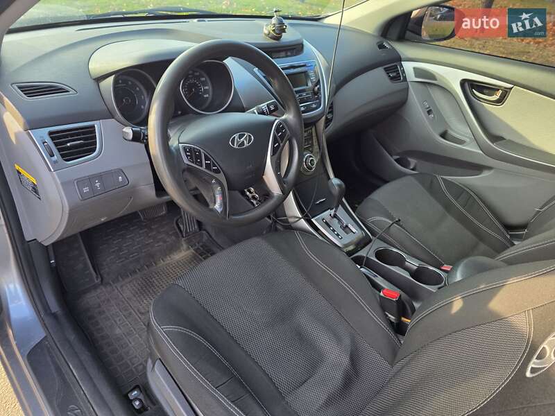 Седан Hyundai Elantra 2013 в Дніпрі фото 3 Седан Hyundai Elantra 2013 в Дніпрі