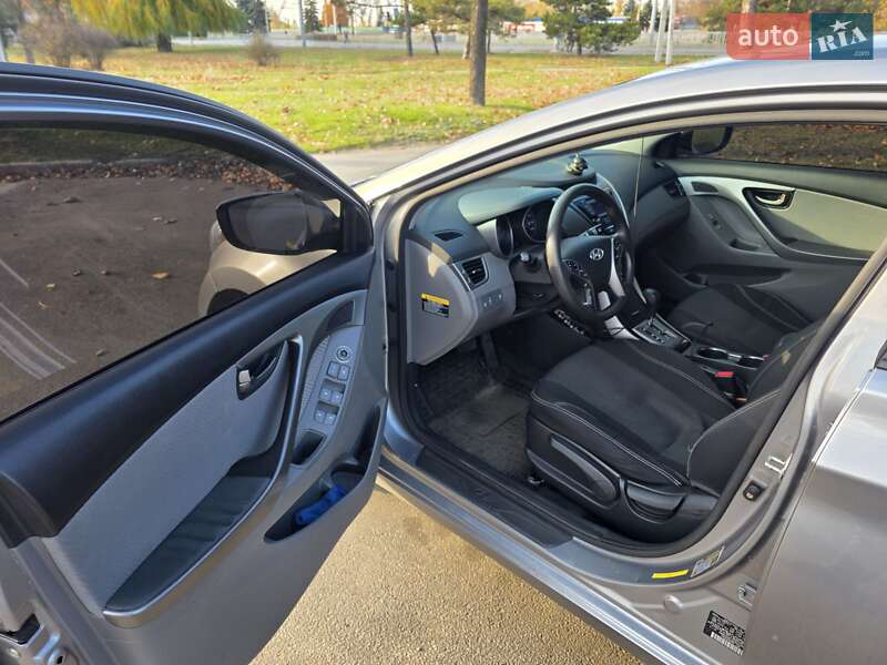 Седан Hyundai Elantra 2013 в Дніпрі фото 8 Седан Hyundai Elantra 2013 в Дніпрі
