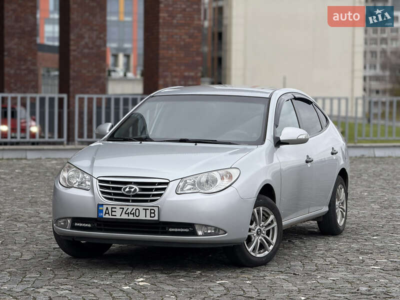 Hyundai Elantra 2010