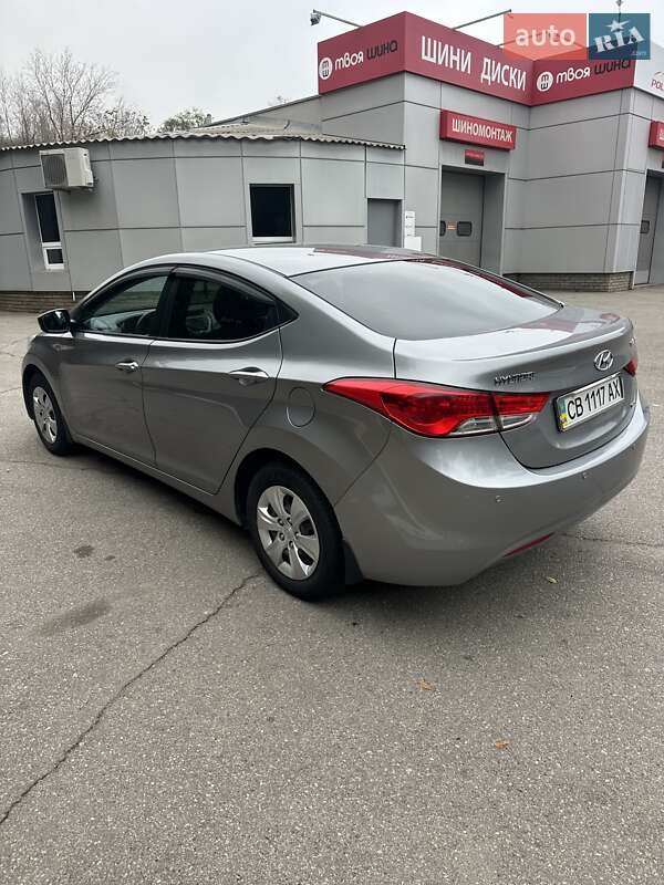 Седан Hyundai Elantra 2011 в Запорожье фото 3 Седан Hyundai Elantra 2011 в Запорожье
