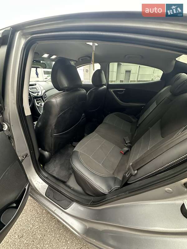 Седан Hyundai Elantra 2011 в Запорожье фото 6 Седан Hyundai Elantra 2011 в Запорожье
